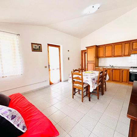Residence La Cinta 8 San Teodoro  Eksteriør billede