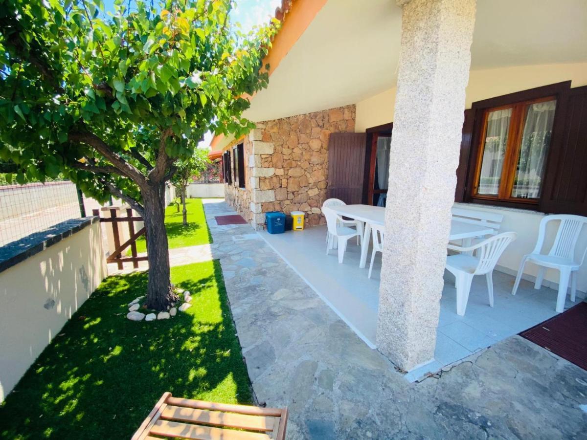 Residence La Cinta 8 San Teodoro  Eksteriør billede